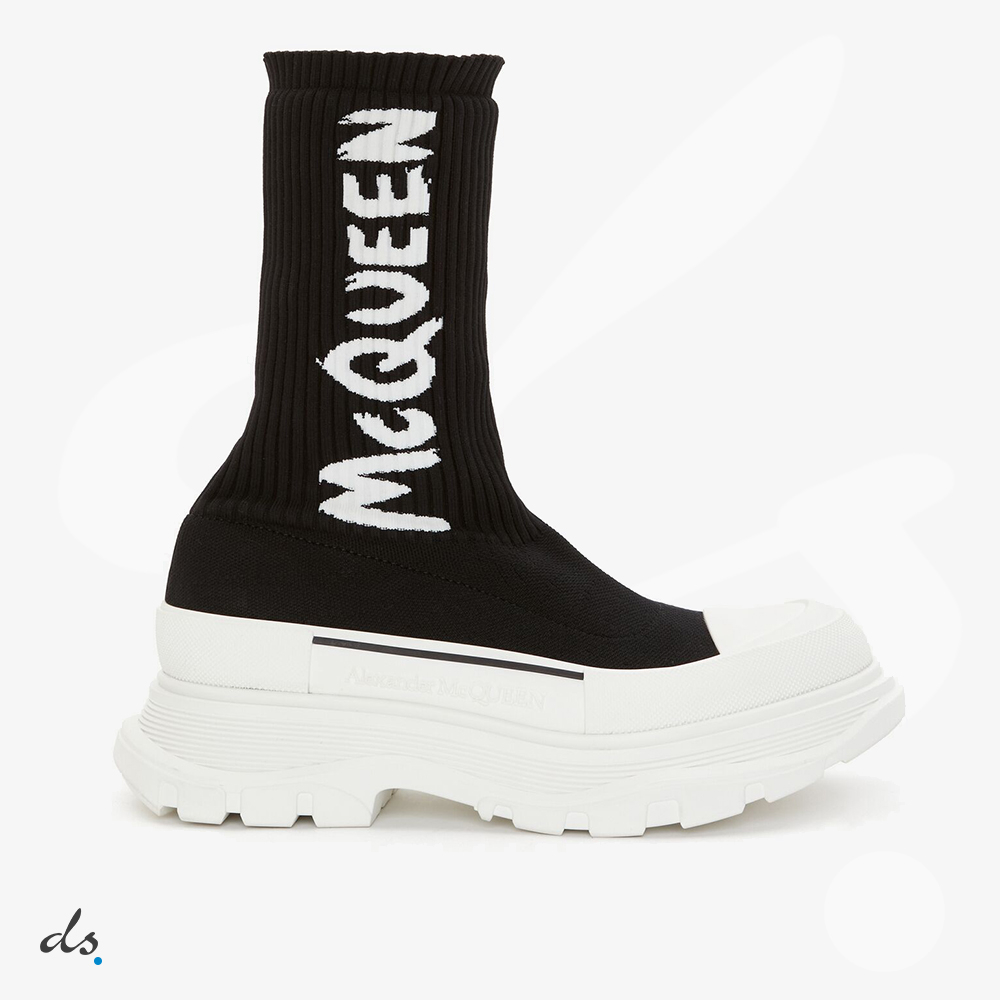 Alexander McQueen Graffiti Knit Tread Slick Boot in Black and white (1)