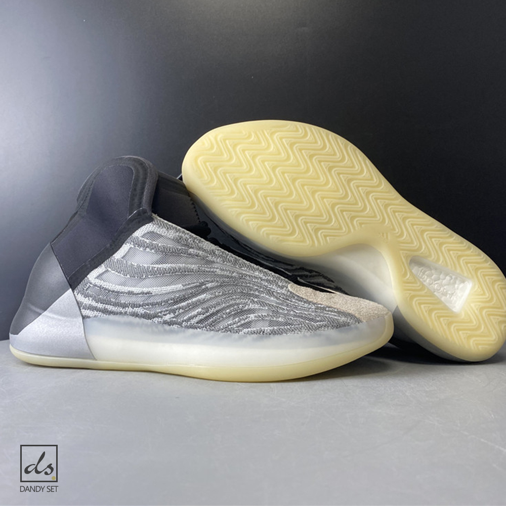 adidas Yeezy QNTM (Lifestyle Model) (3)