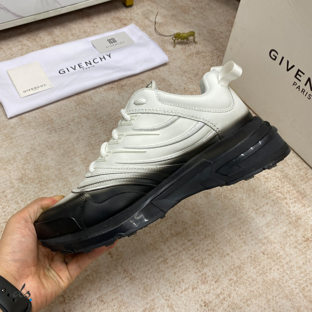GIVENCHY GIV 1 sneakers in leather with tag effect print (5)